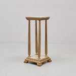 536982 Pedestal